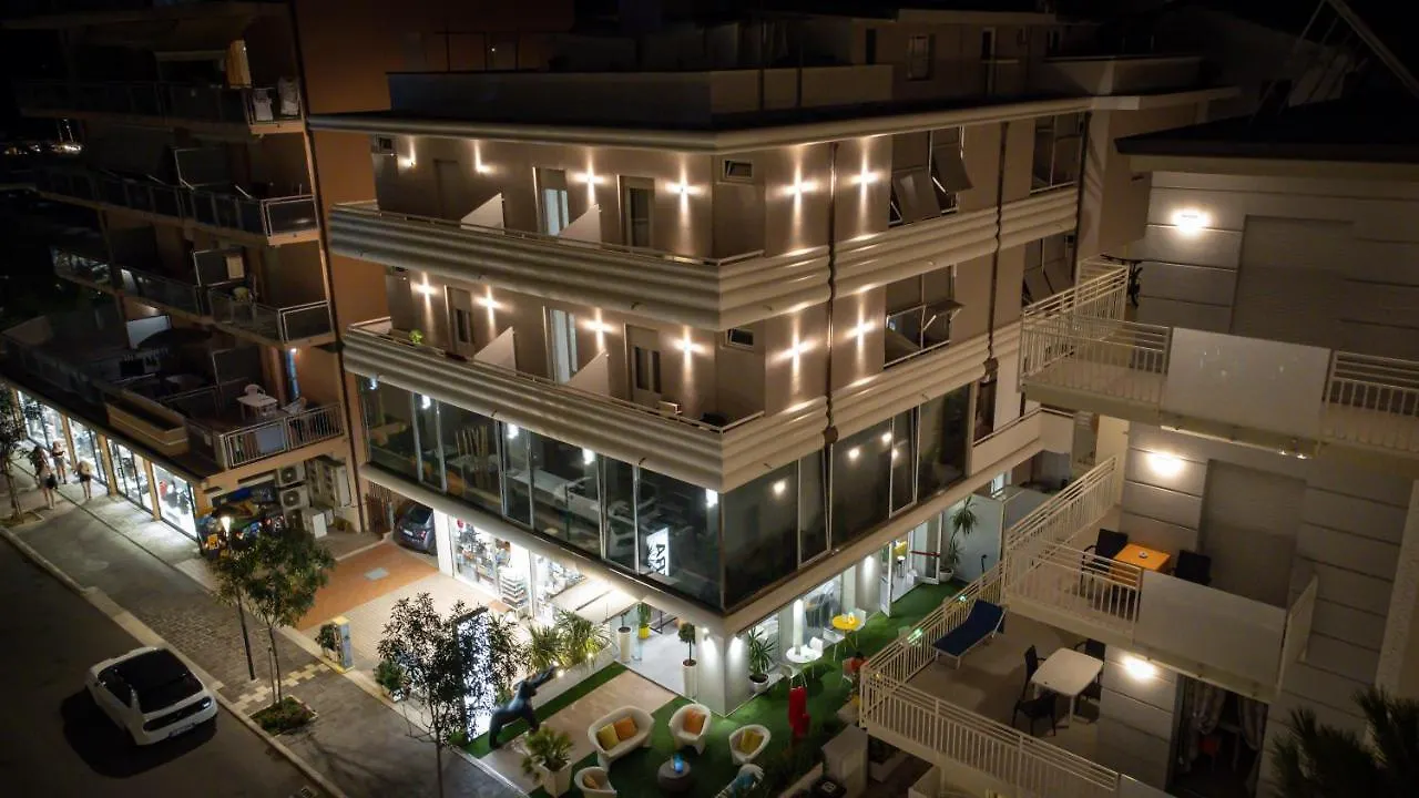 ***  Design Hotel Astra B&B ميسانو ادرياتيكو إيطاليا